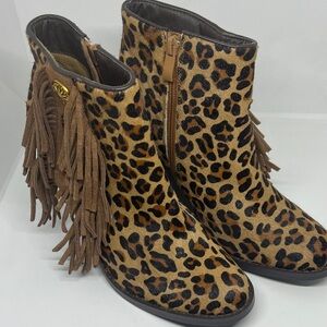 Like New Leopard Print Fringe Ankle Boots Size 8 by Very Volatile Los Angeles